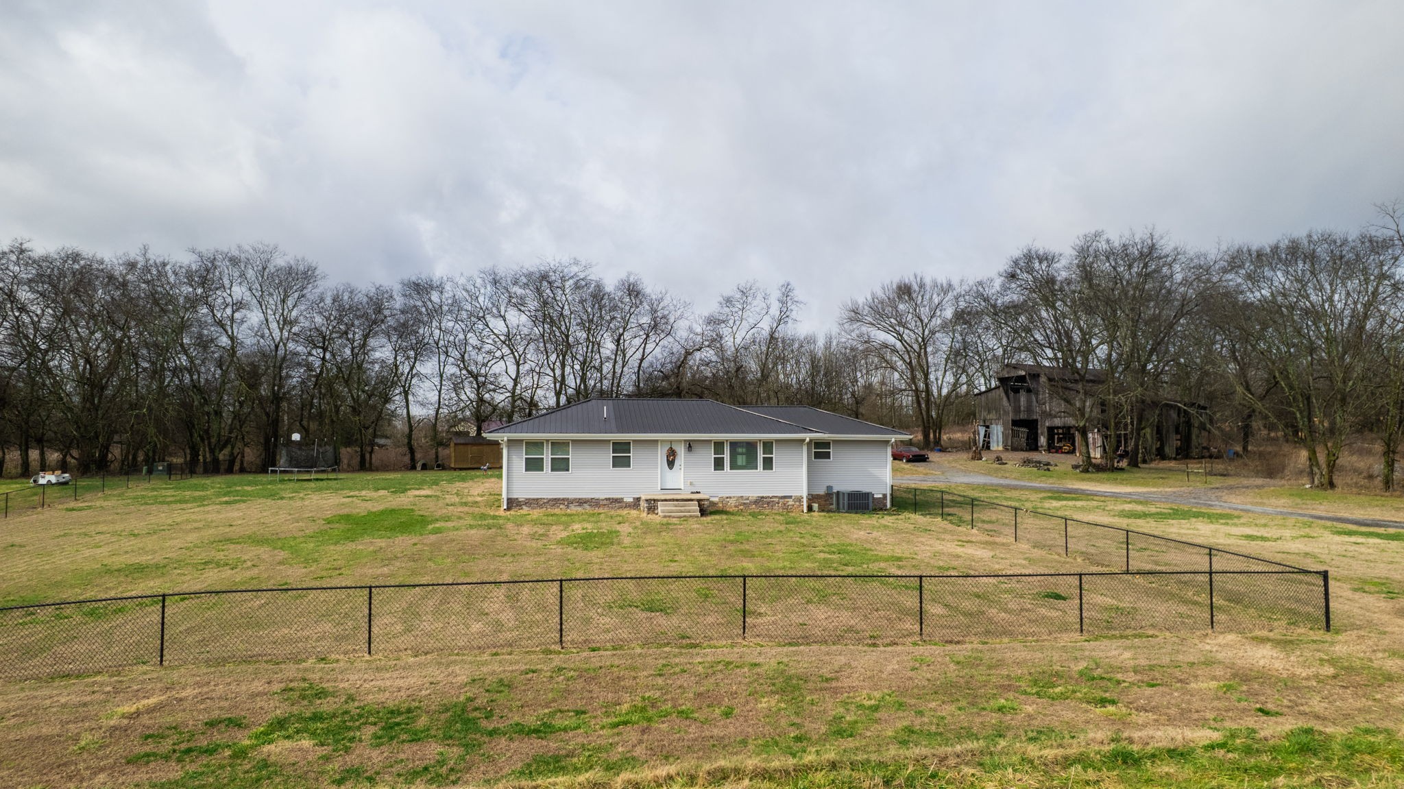 3182 Cairo Bend Rd Property Photo 2