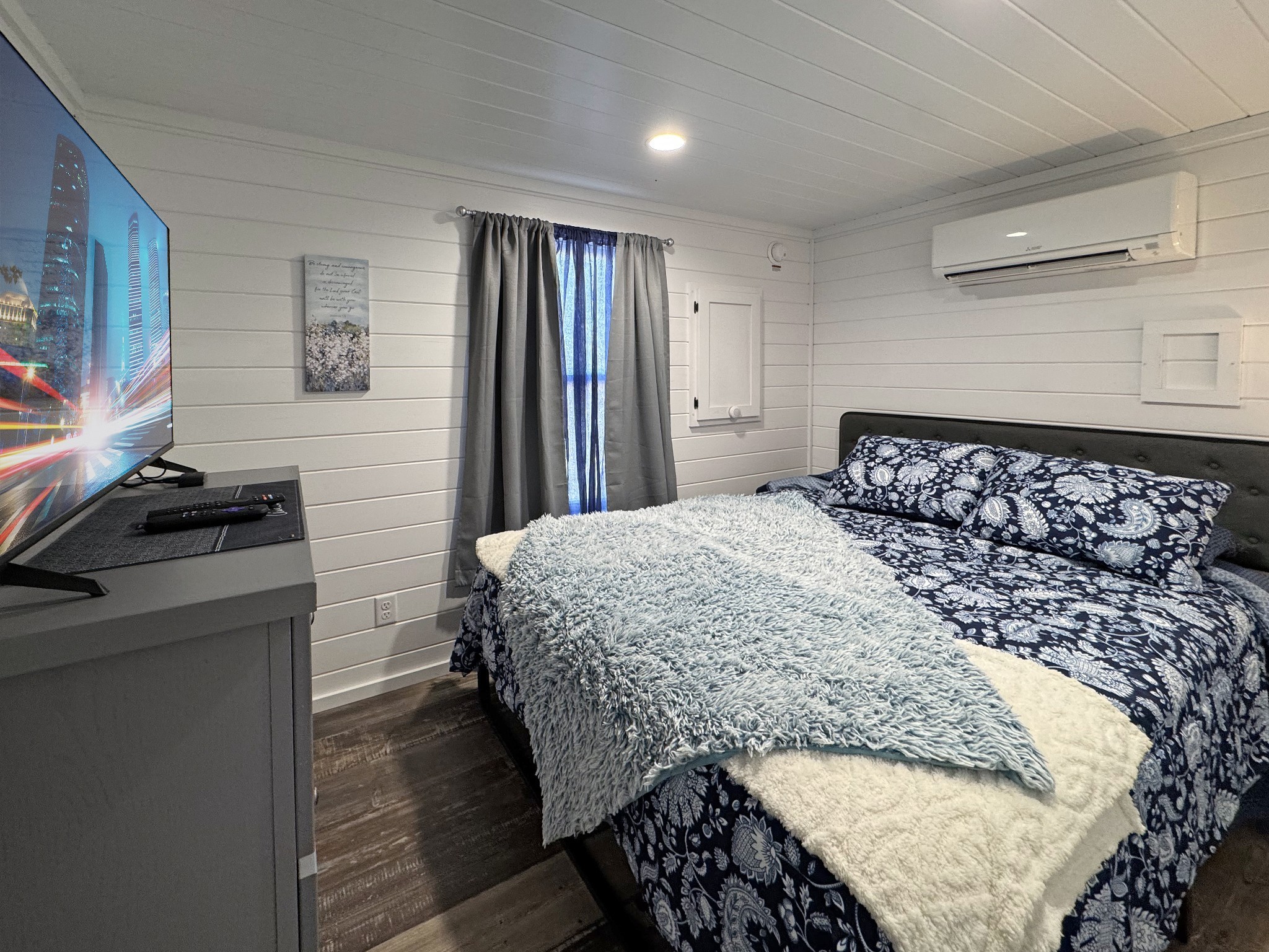 103 Thomas Rd Property Photo 12