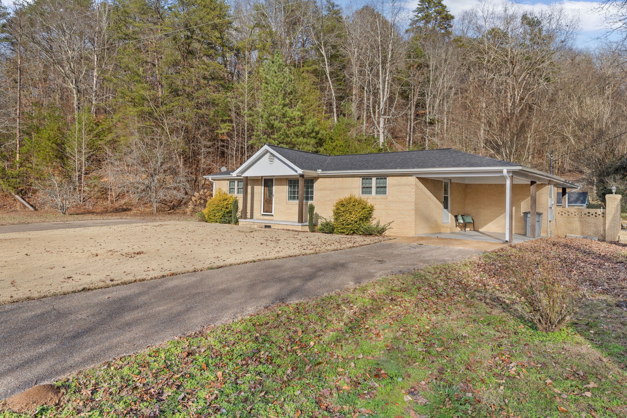 5685 County Rd 14 Property Photo 3