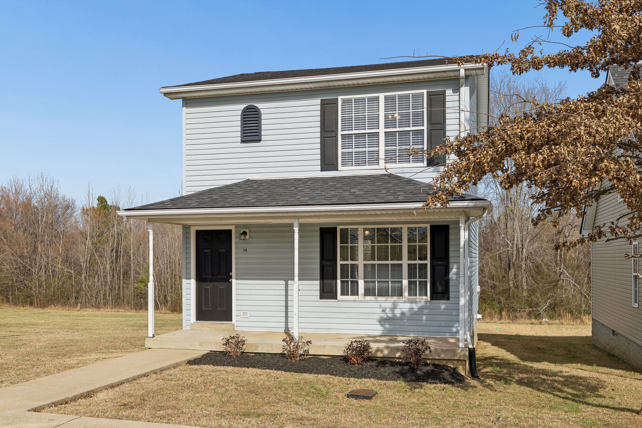 2607 Landrum Ct Property Photo 3