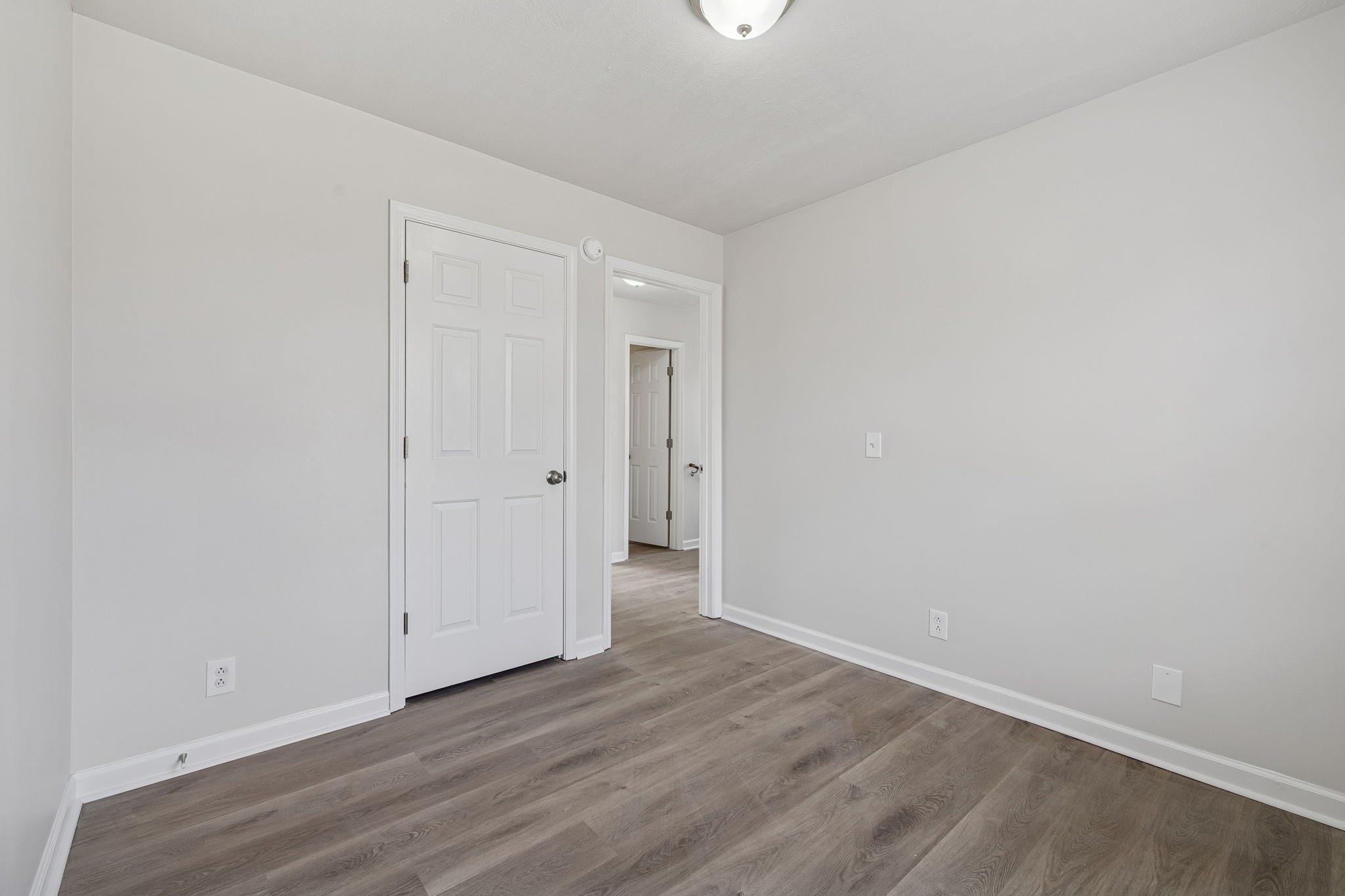2607 Landrum Ct Property Photo 22