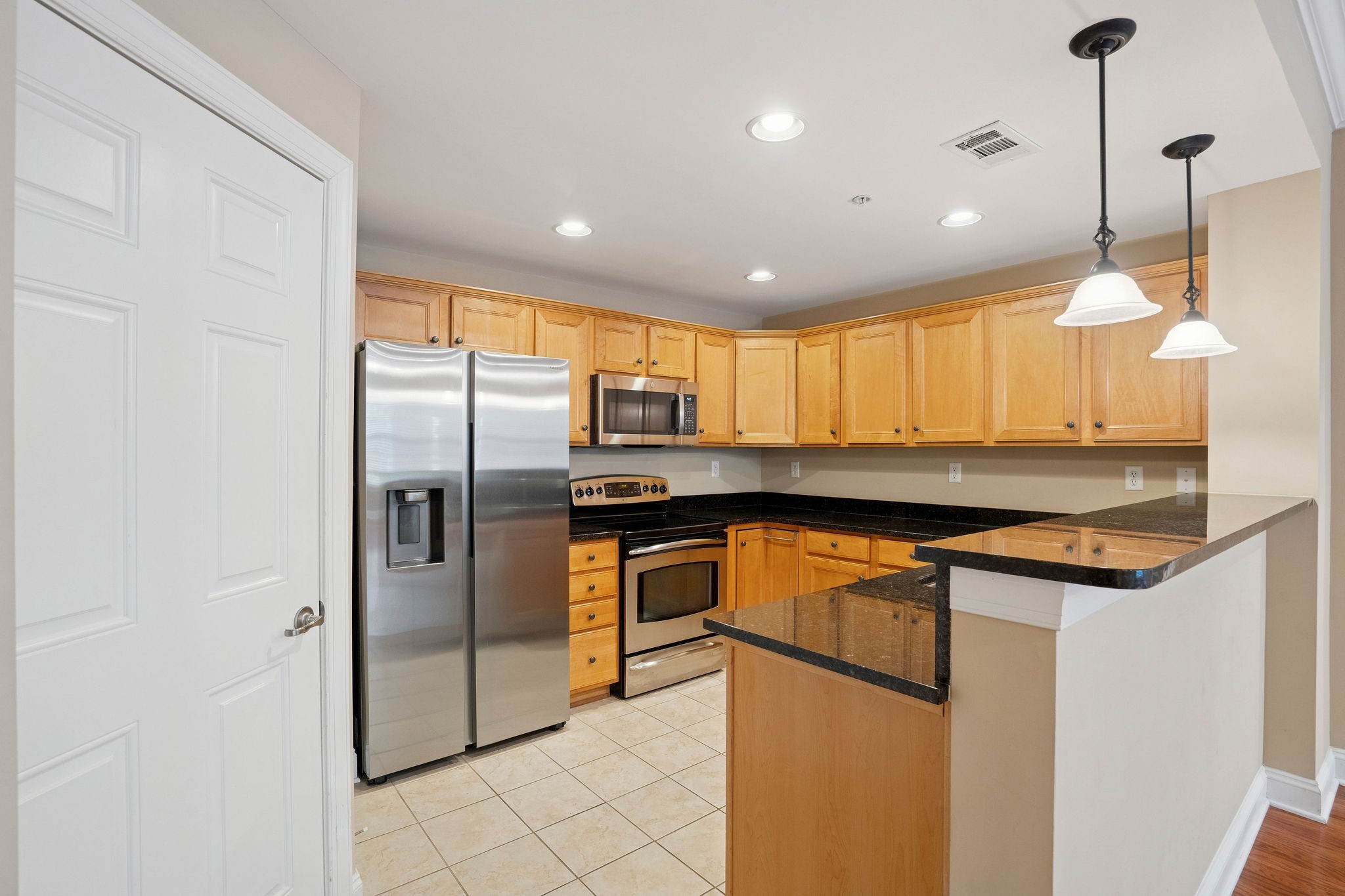 3201 Aspen Grove Dr Property Photo 9
