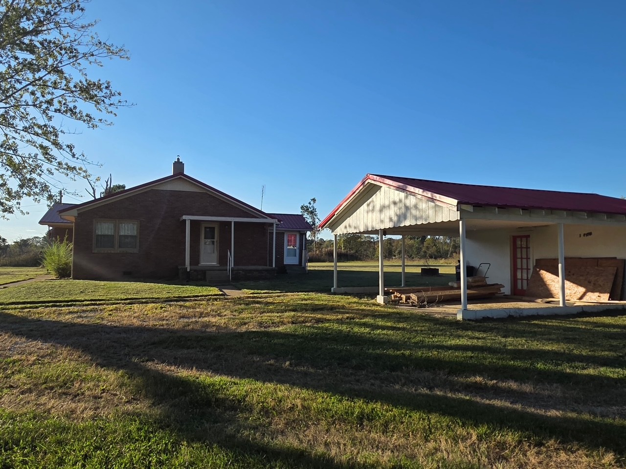 126 Dunn Rd Property Photo 5