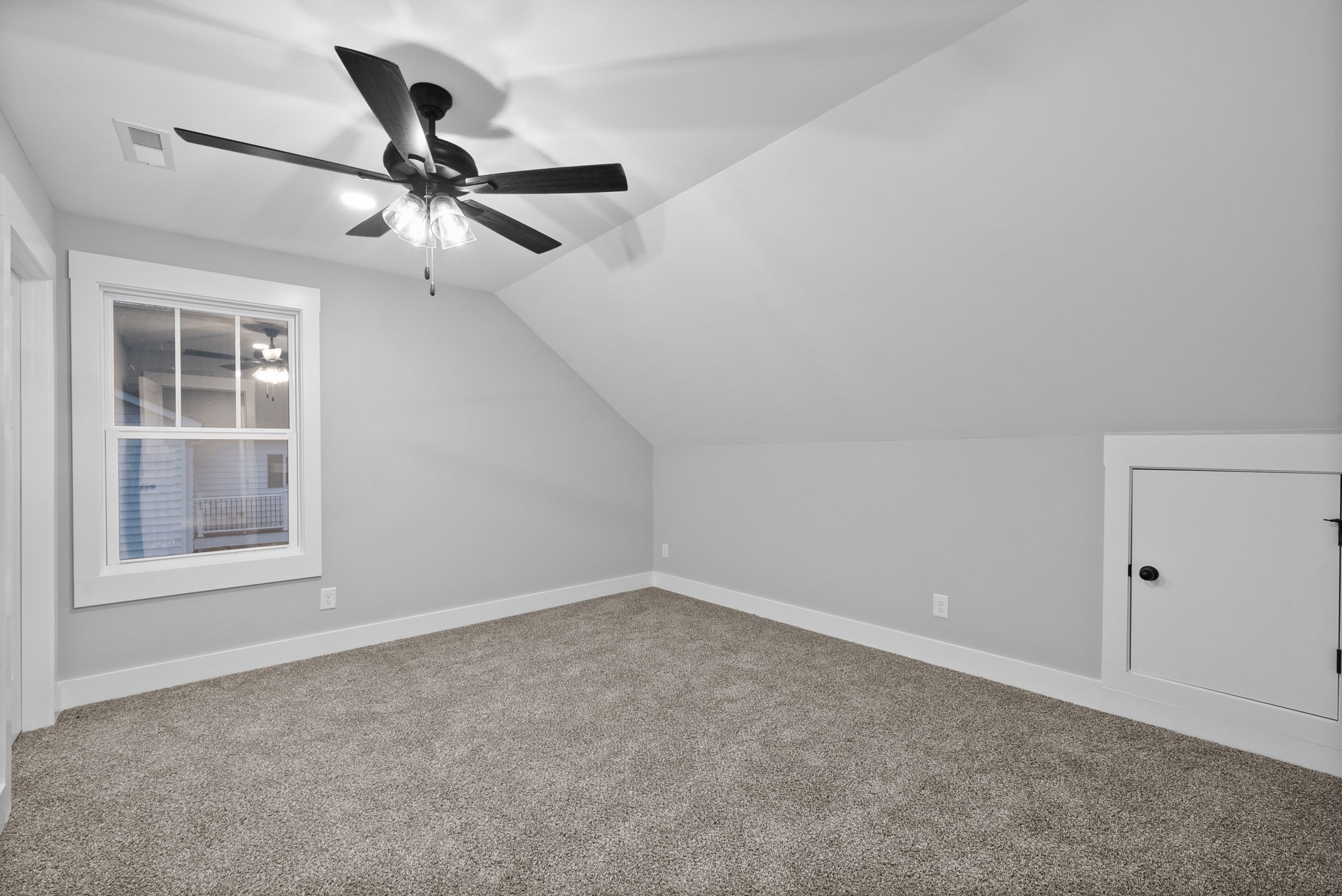 311 Riverview Dr Property Photo 28