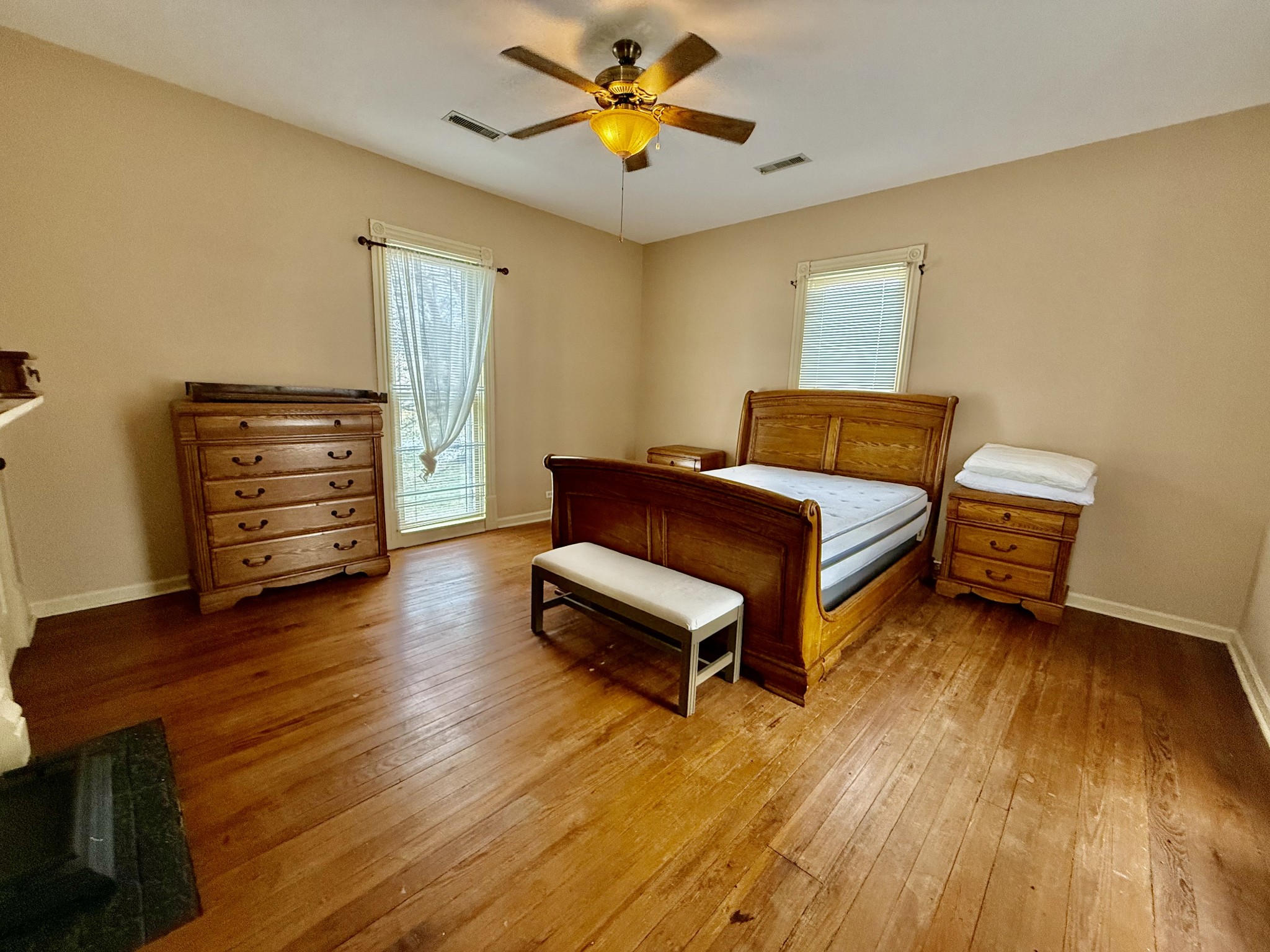 963 Liberty Pike Property Photo 18