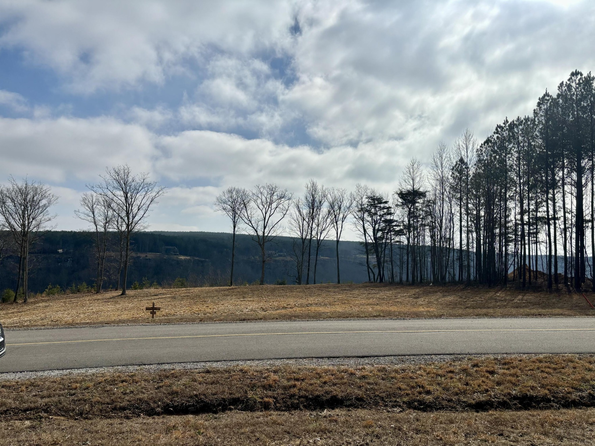 430 Crockett Loop Property Photo 5