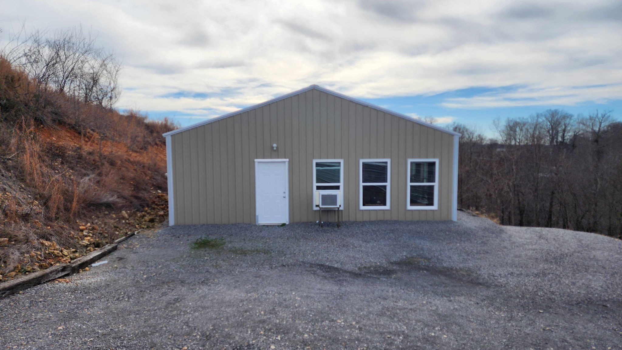 276 Schelley Rd Property Photo 1