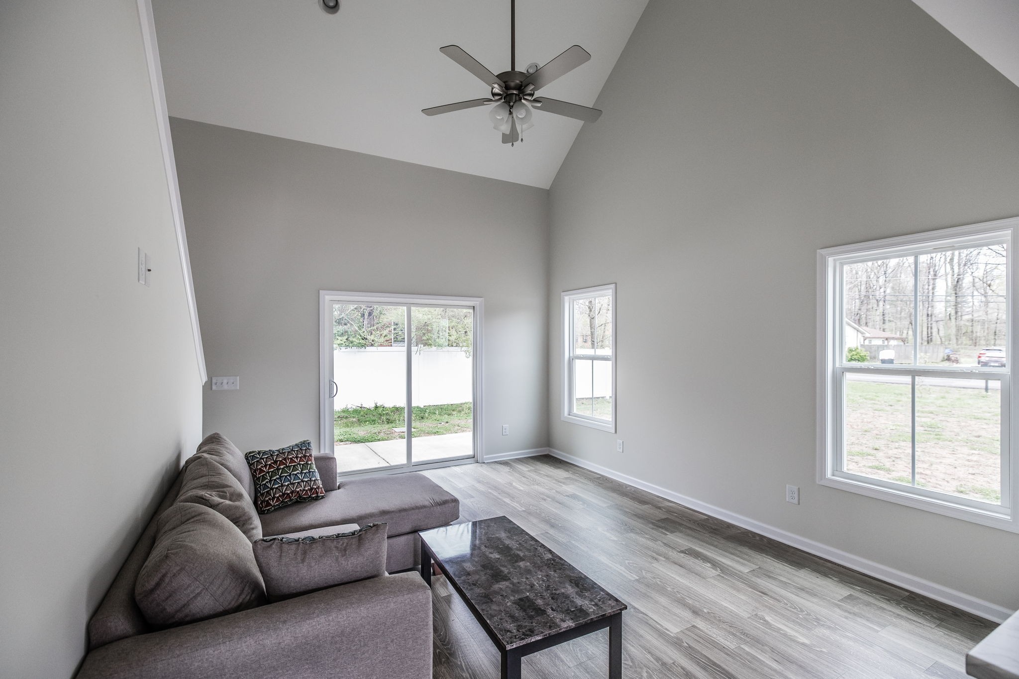 100 Billy Robb St Property Photo 16