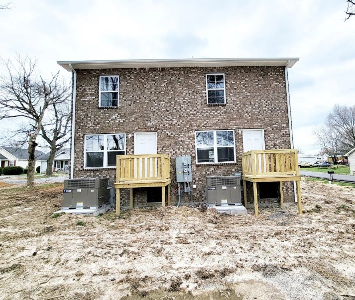 103 Walton Ave Property Photo 2