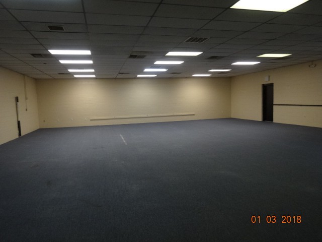 2060 Fort Campbell Blvd Property Photo 8