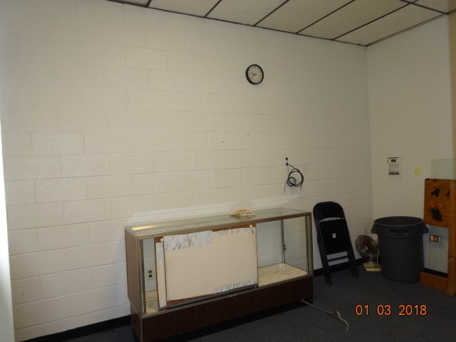 2060 Fort Campbell Blvd Property Photo 9