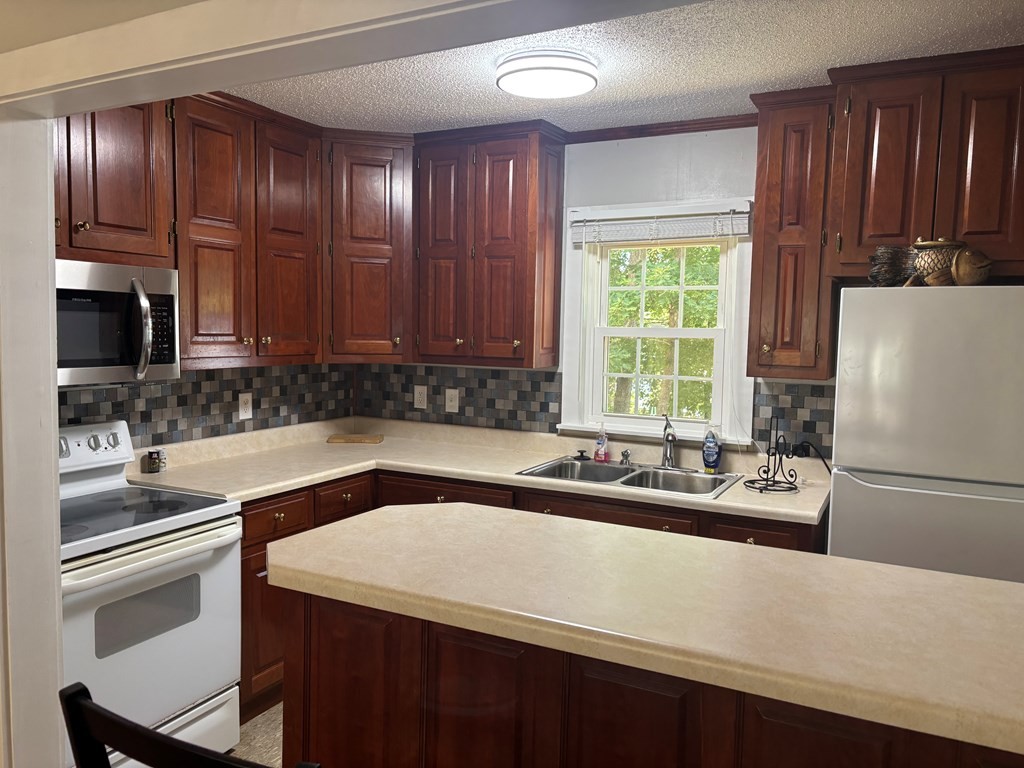 199 Argyle Rd Property Photo 9