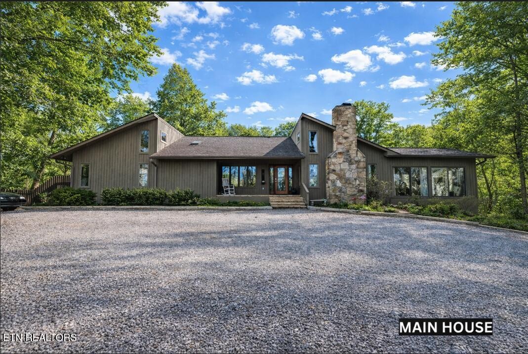 11104 Poplar Ridge Rd Property Photo 1