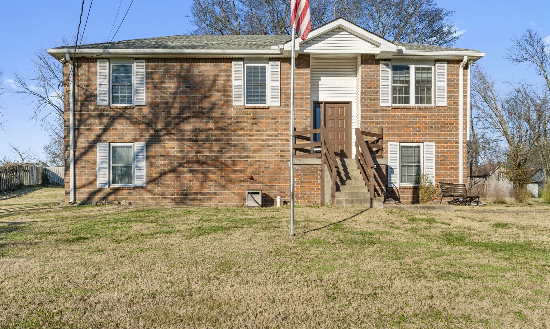 101 Tyler Ct Property Photo 1