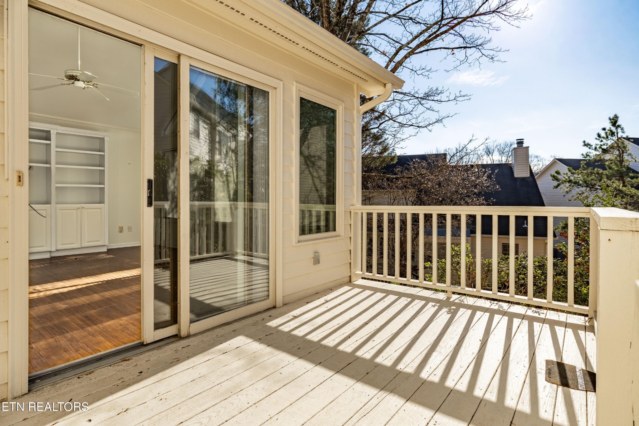 905 Glennshire Drive Property Photo 10