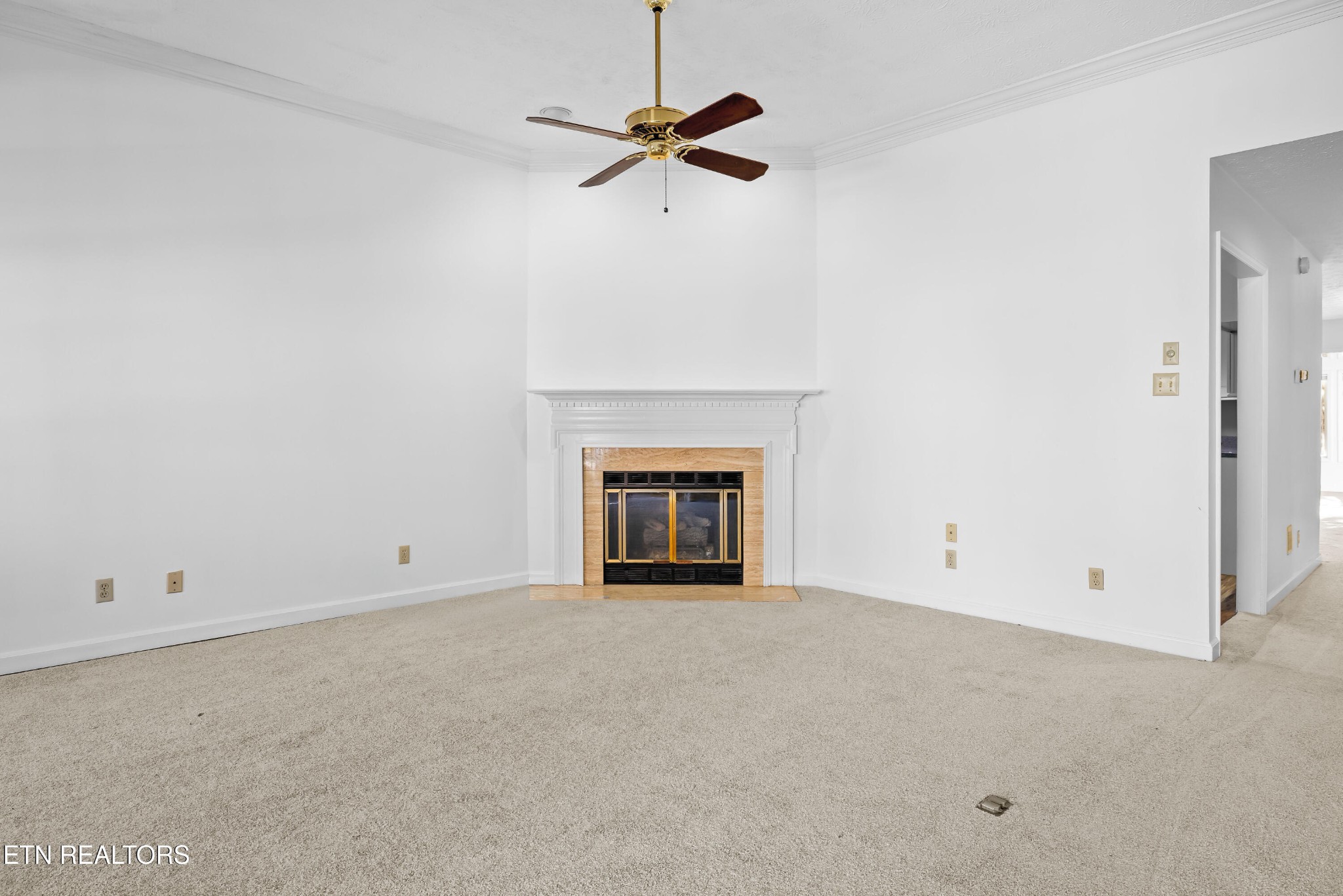 905 Glennshire Drive Property Photo 17
