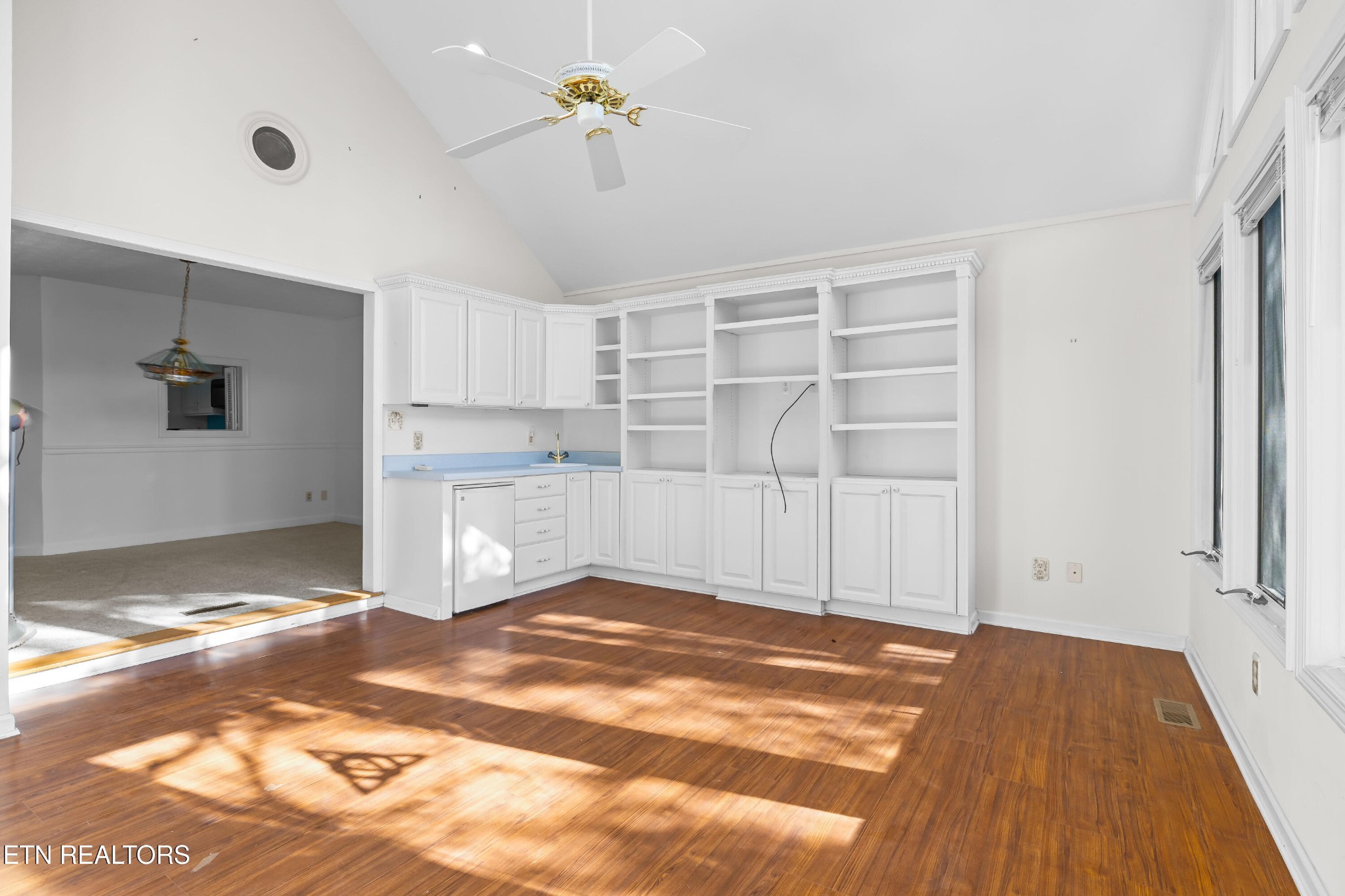 905 Glennshire Drive Property Photo 42