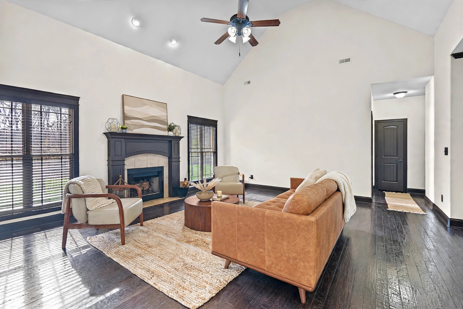 2142 Trieste Trl Property Photo 13