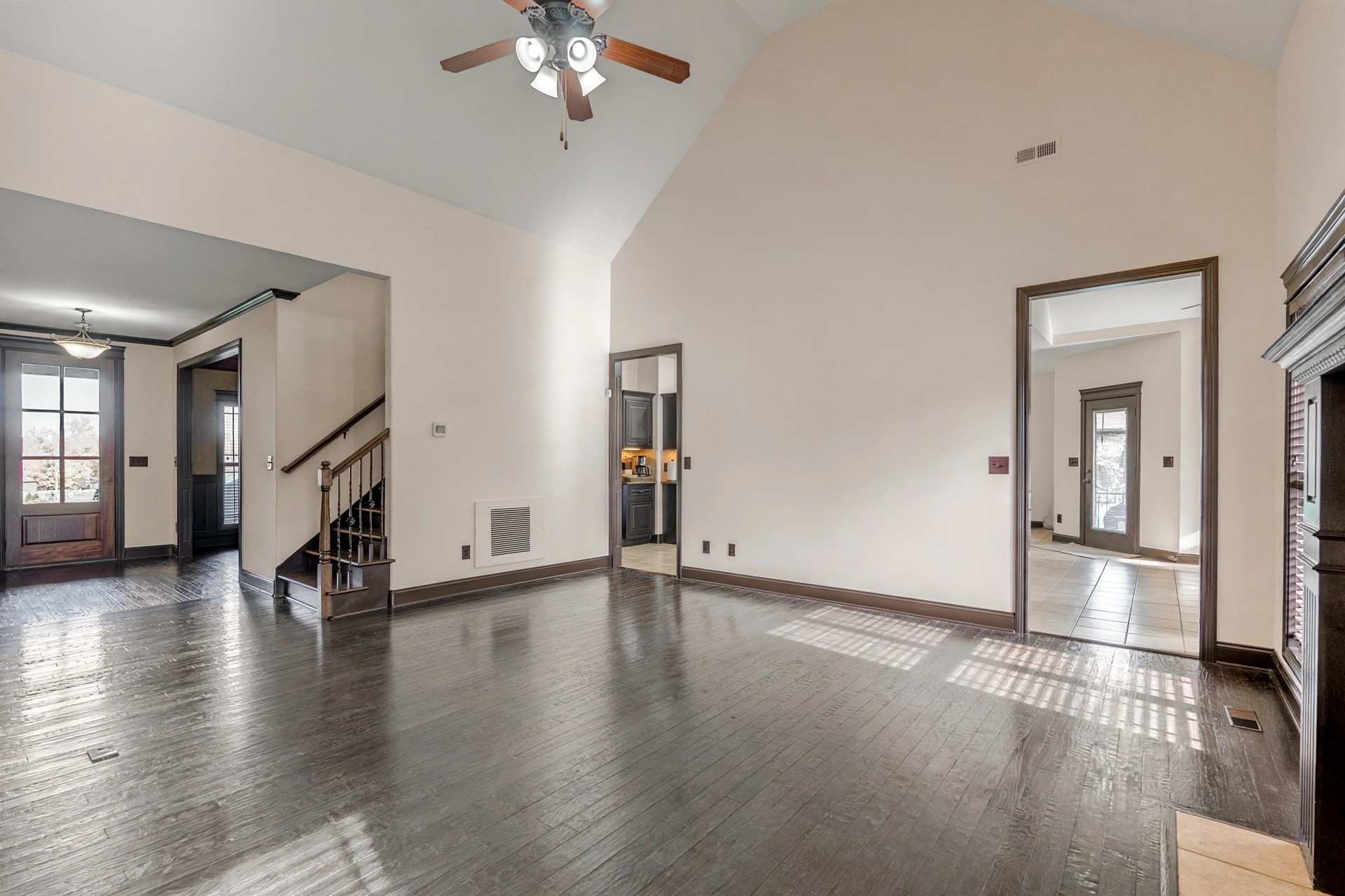 2142 Trieste Trl Property Photo 14