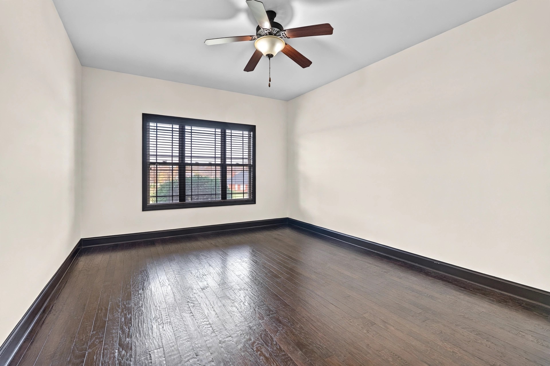 2142 Trieste Trl Property Photo 47