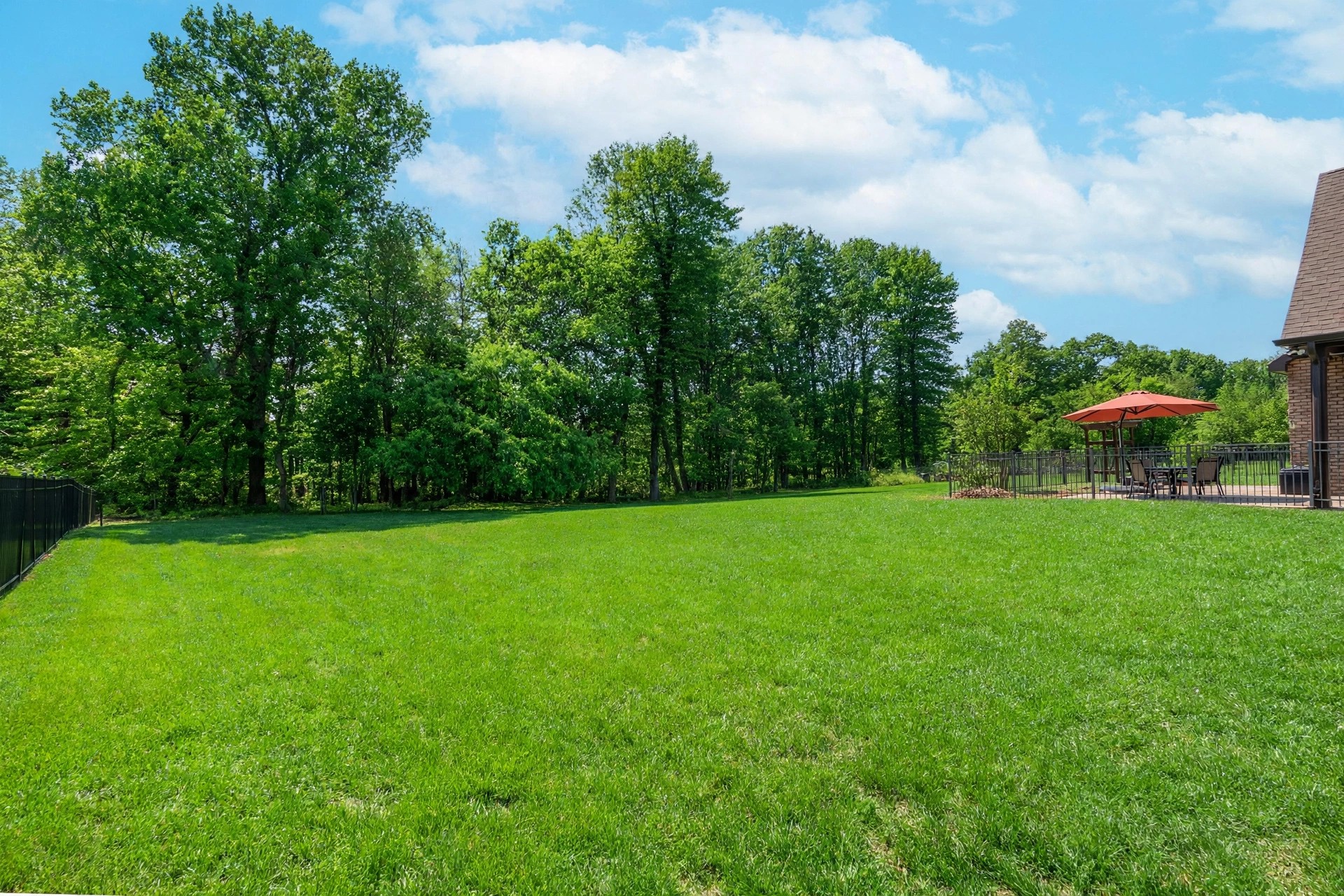 2142 Trieste Trl Property Photo 74