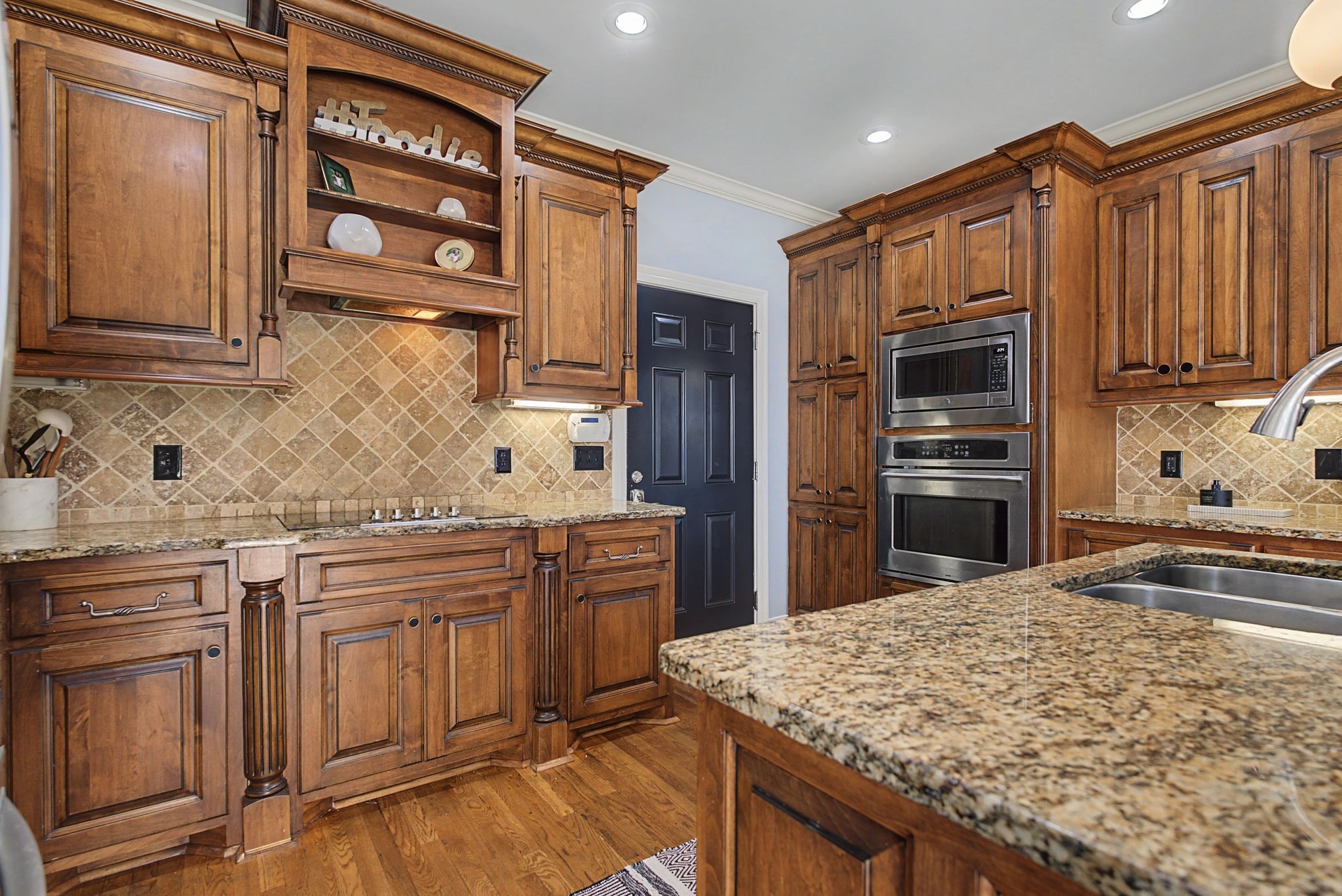 1812 Mosaic Trl Property Photo 21