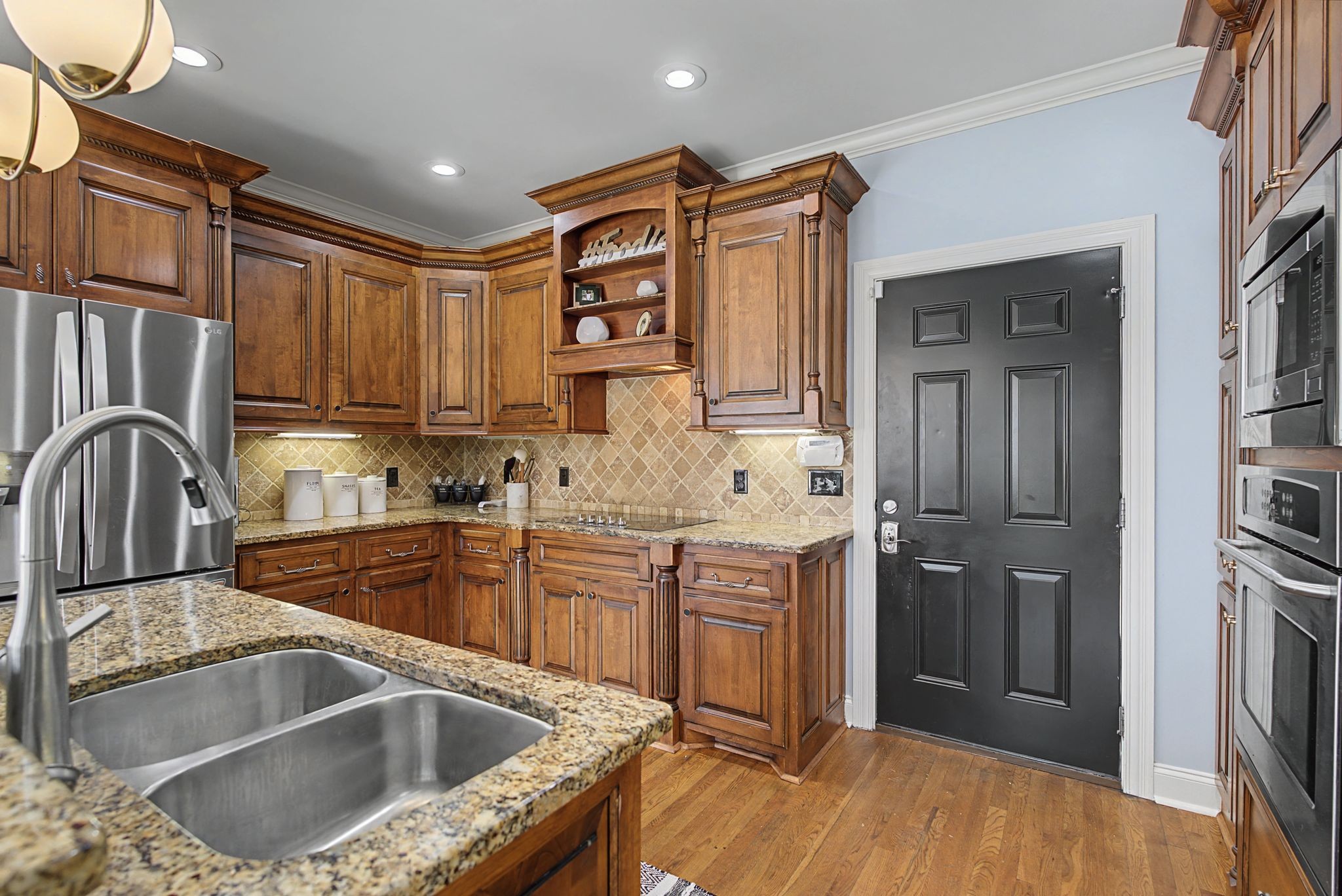 1812 Mosaic Trl Property Photo 23