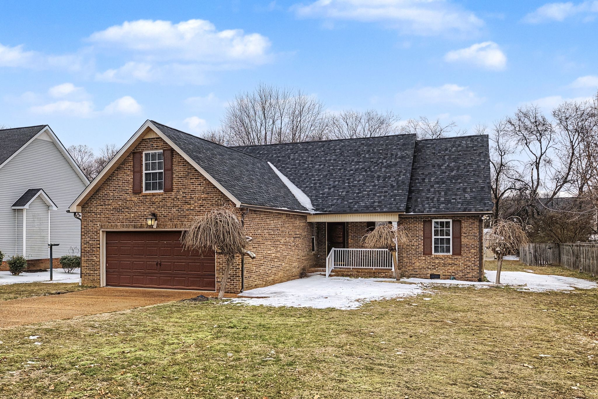 1909 Amacher Dr