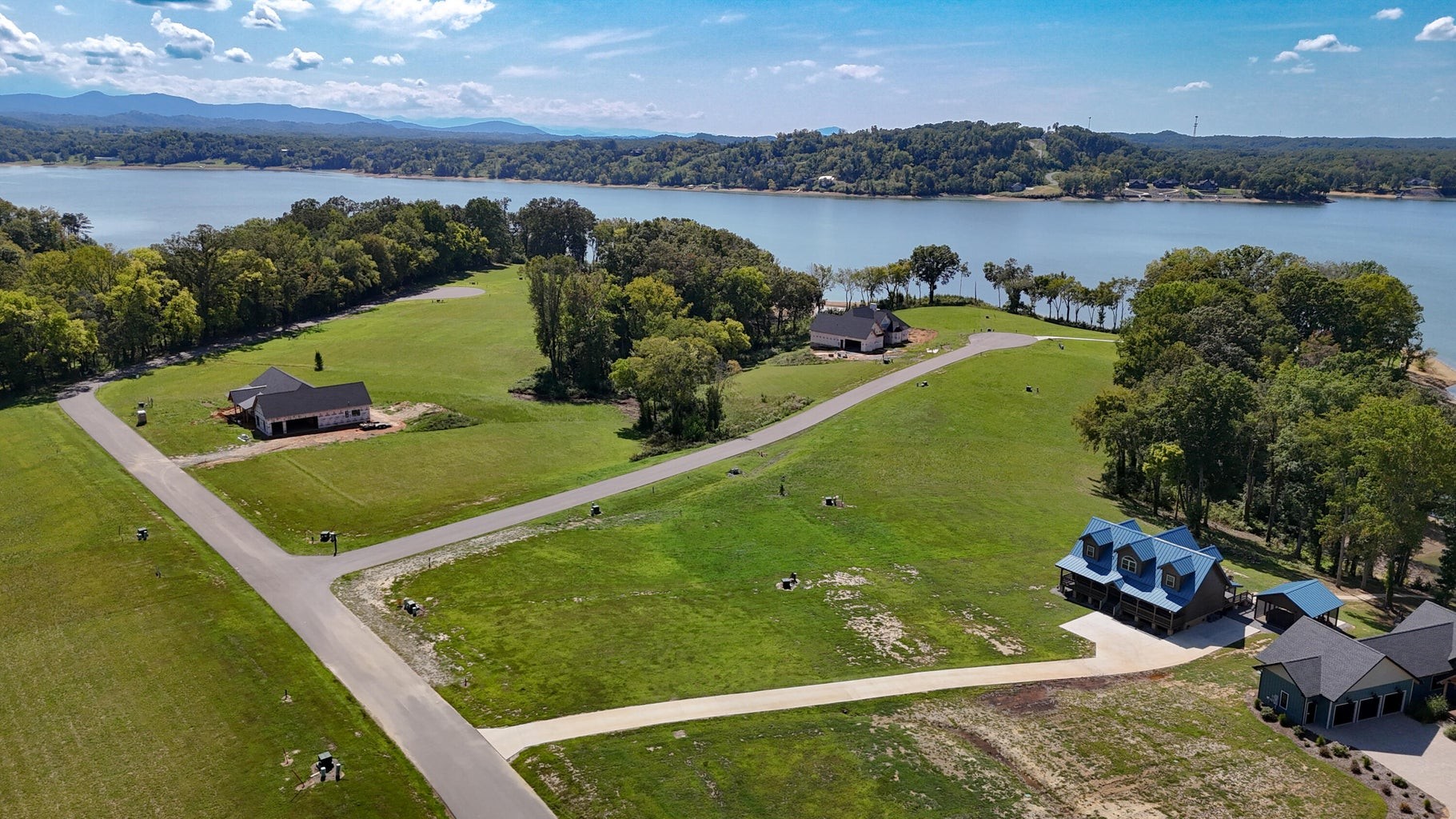 38 English Mountain Pt Property Photo 1