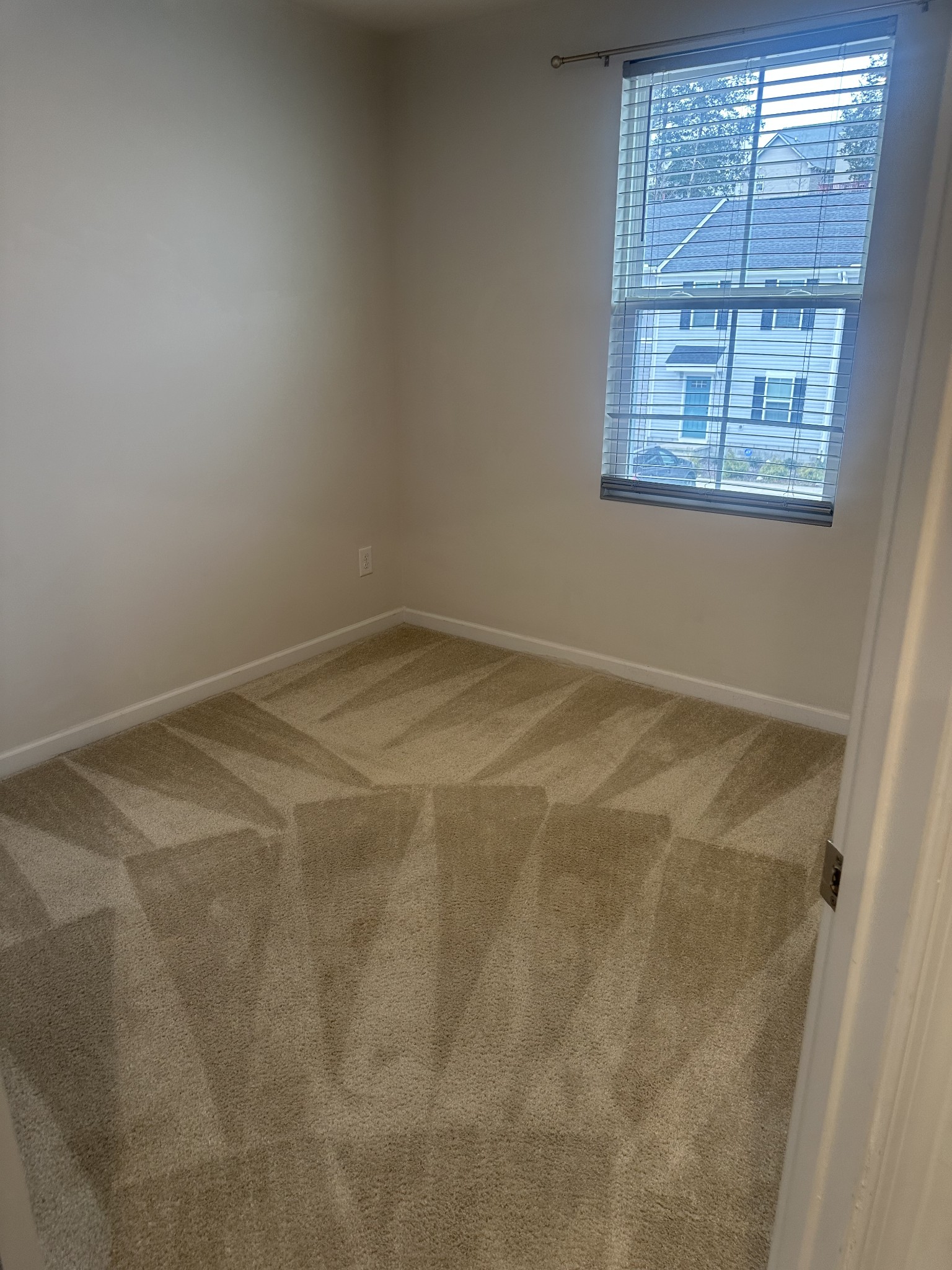 1518 Smoketree Rd Property Photo 31