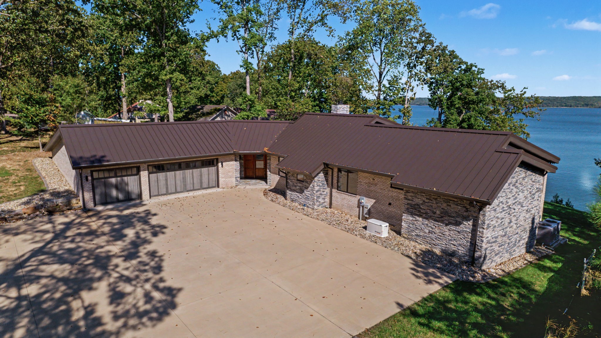 120 Swan Bay Dr Property Photo 47