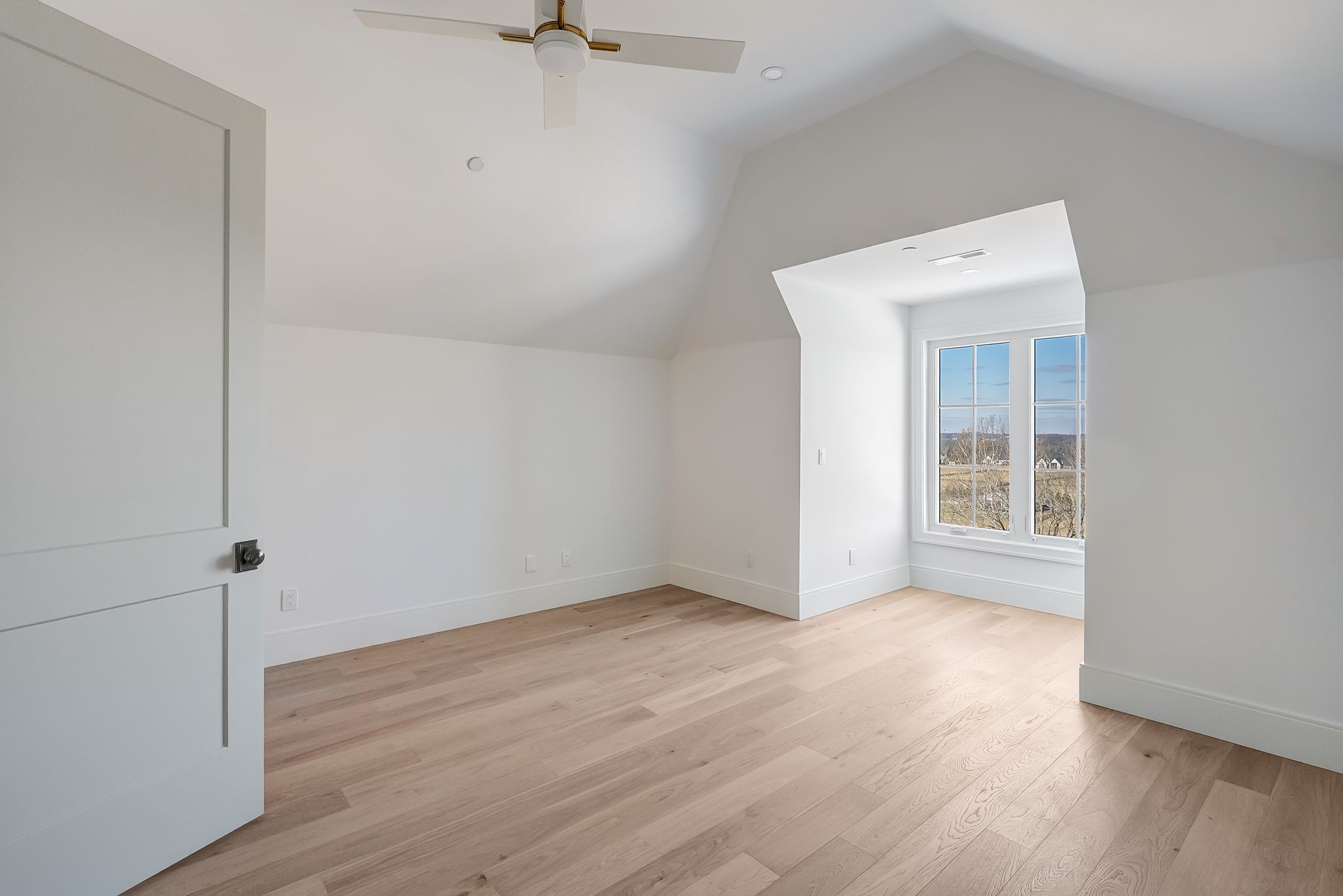 2420 Walter Way Property Photo 57