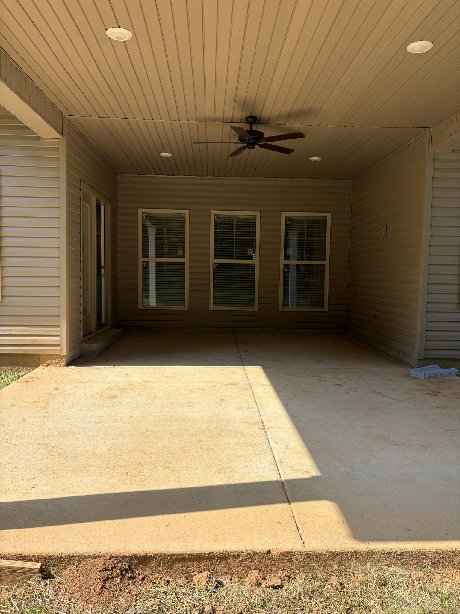 509 Crimper Lane Property Photo 12