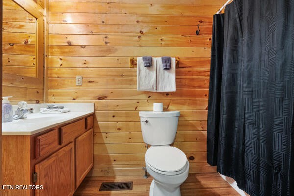 940 Buck Way Property Photo 19