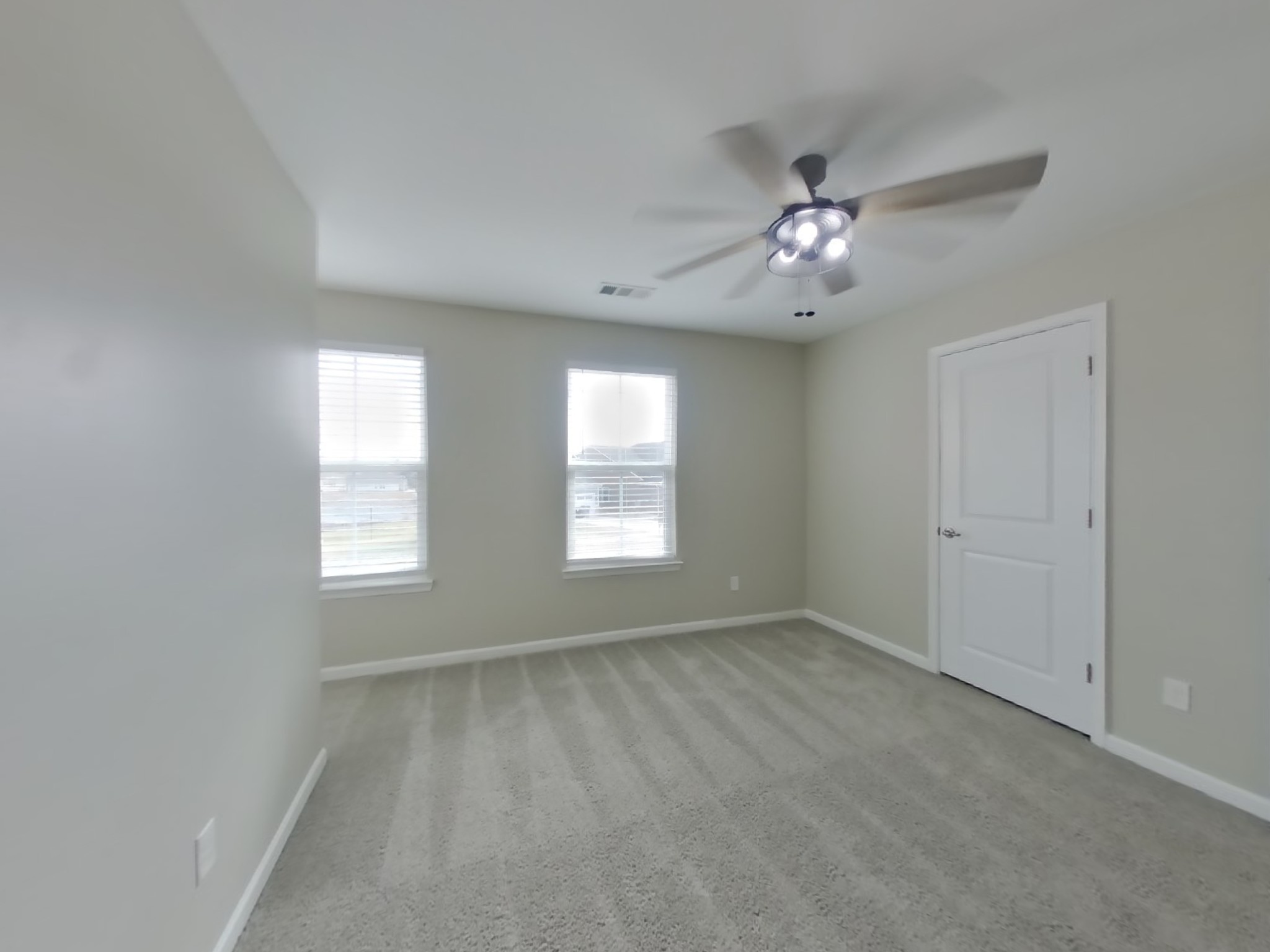 2904 Cherry Point Ln Property Photo 13