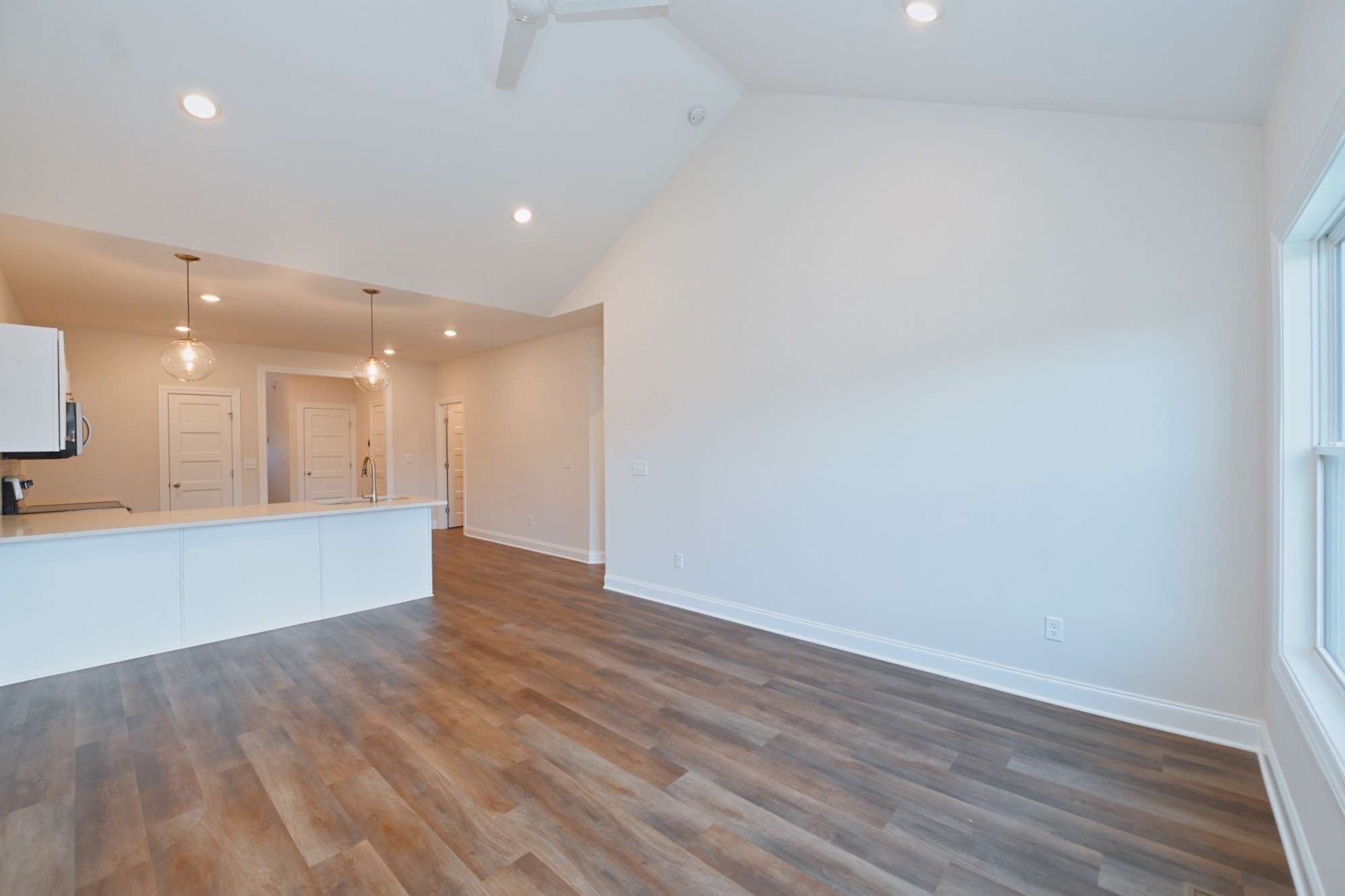 101 Annleeken Dr Property Photo 10