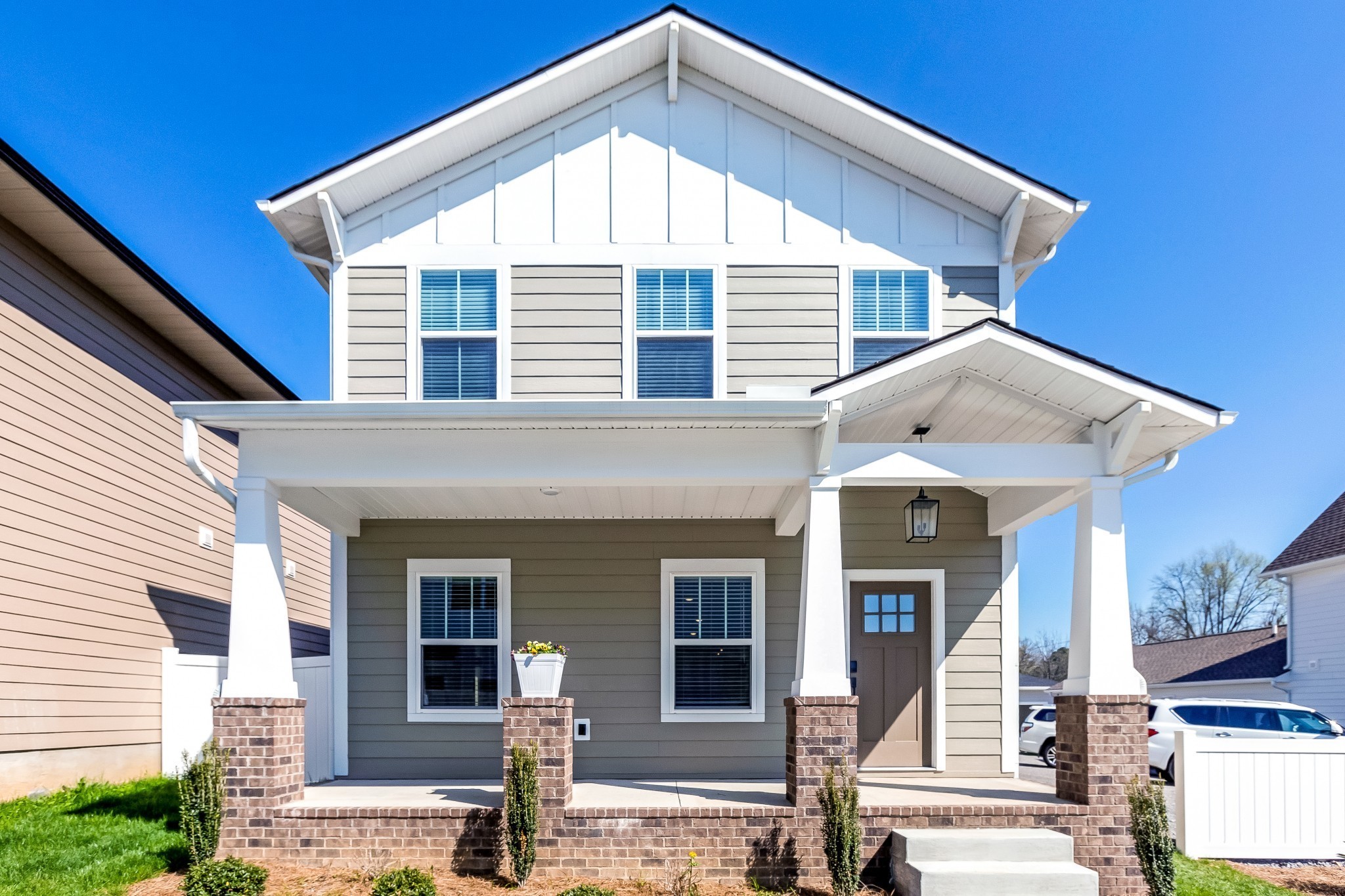 309 Jasmine Park