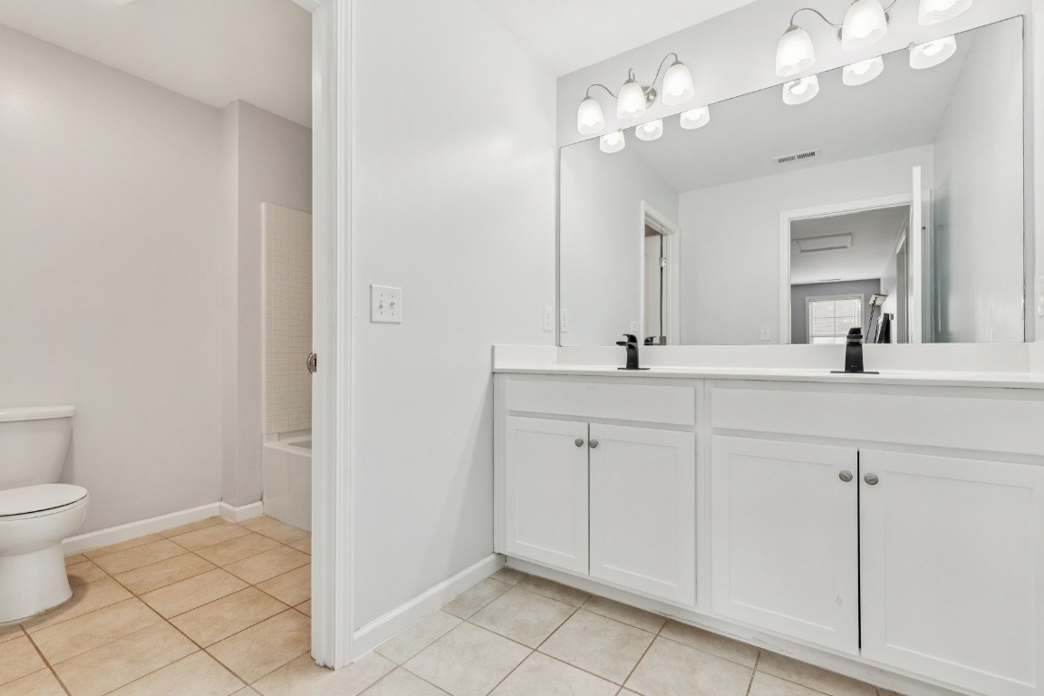945 Manson Crossing Dr Property Photo 15