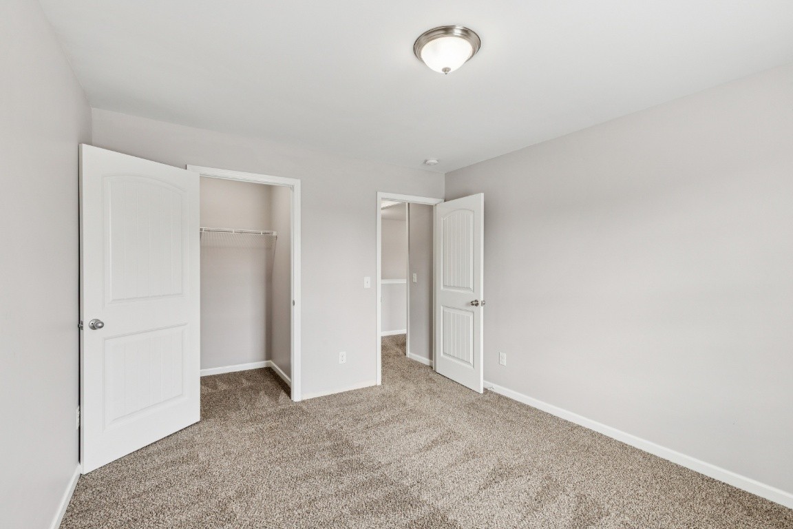 945 Manson Crossing Dr Property Photo 21