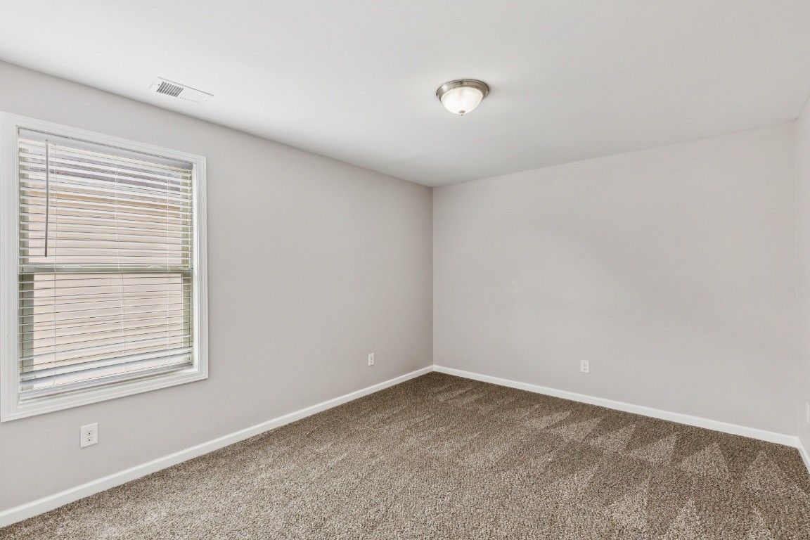 945 Manson Crossing Dr Property Photo 22