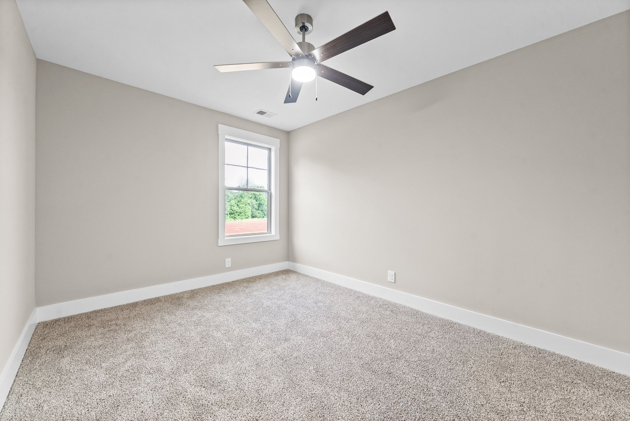 330 Cardinal Creek Property Photo 21