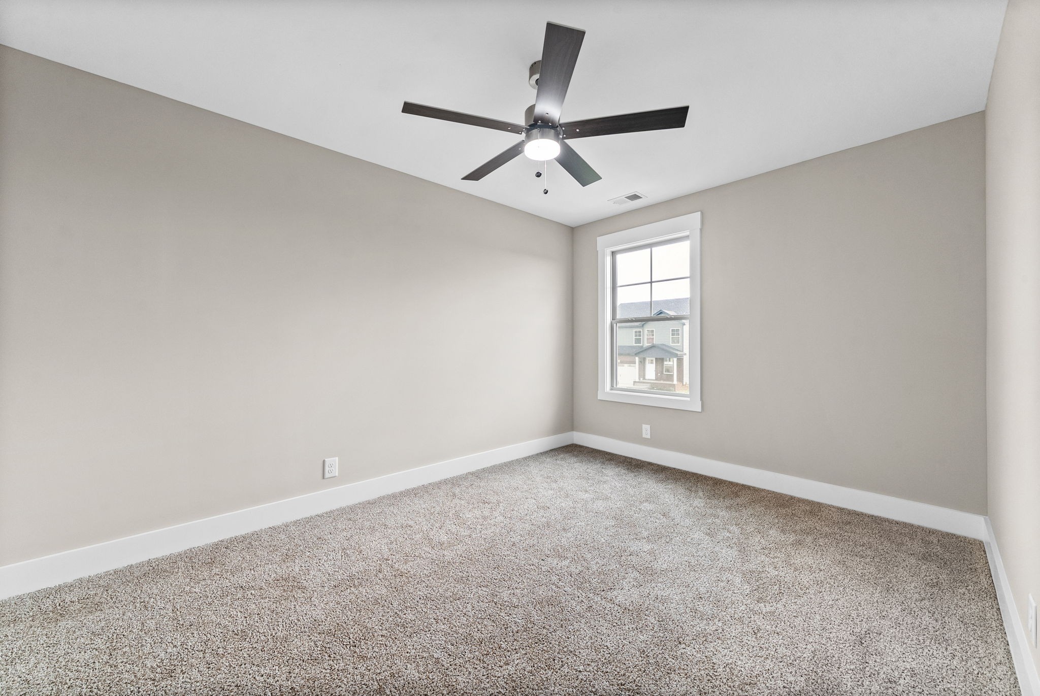 330 Cardinal Creek Property Photo 24