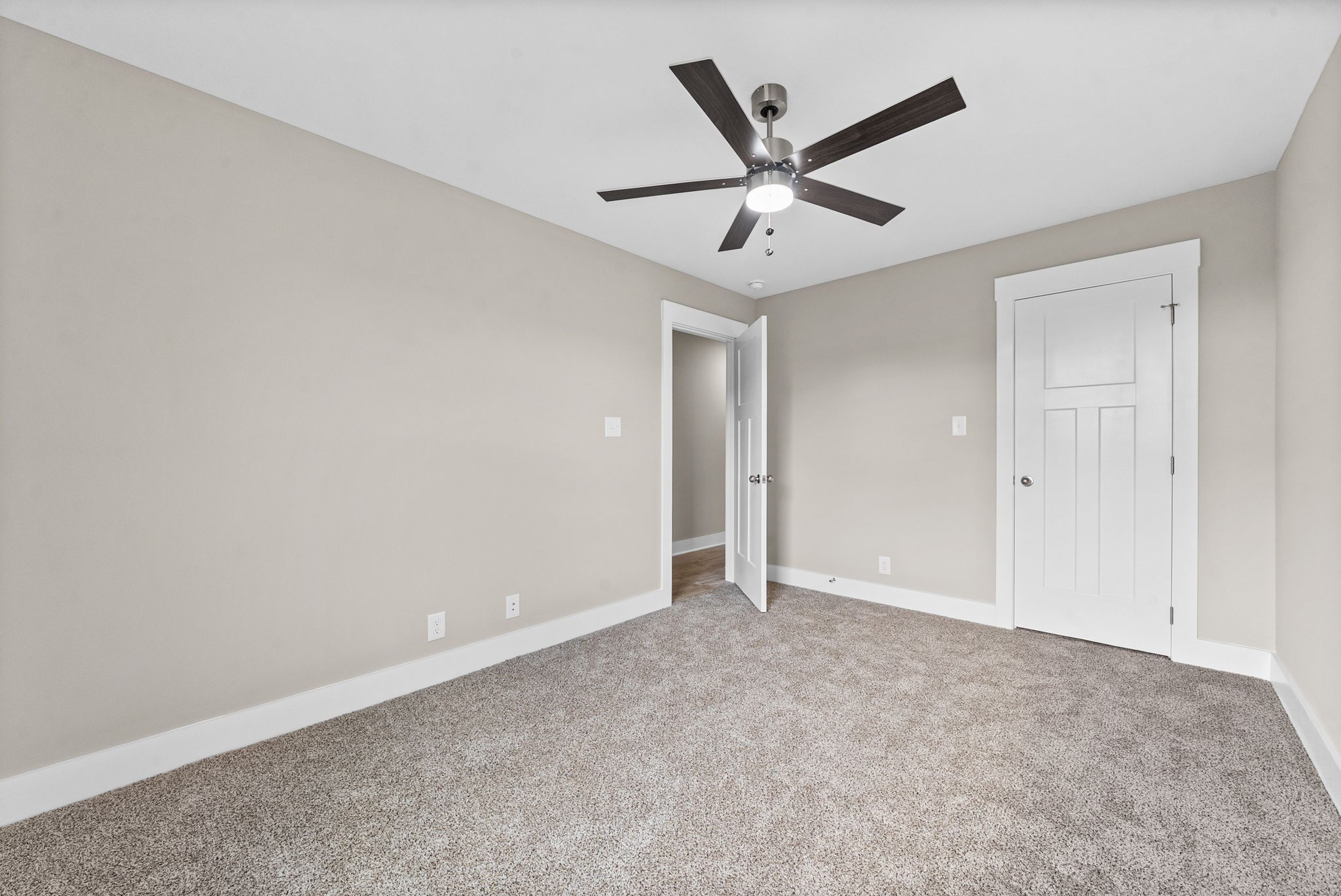 330 Cardinal Creek Property Photo 25