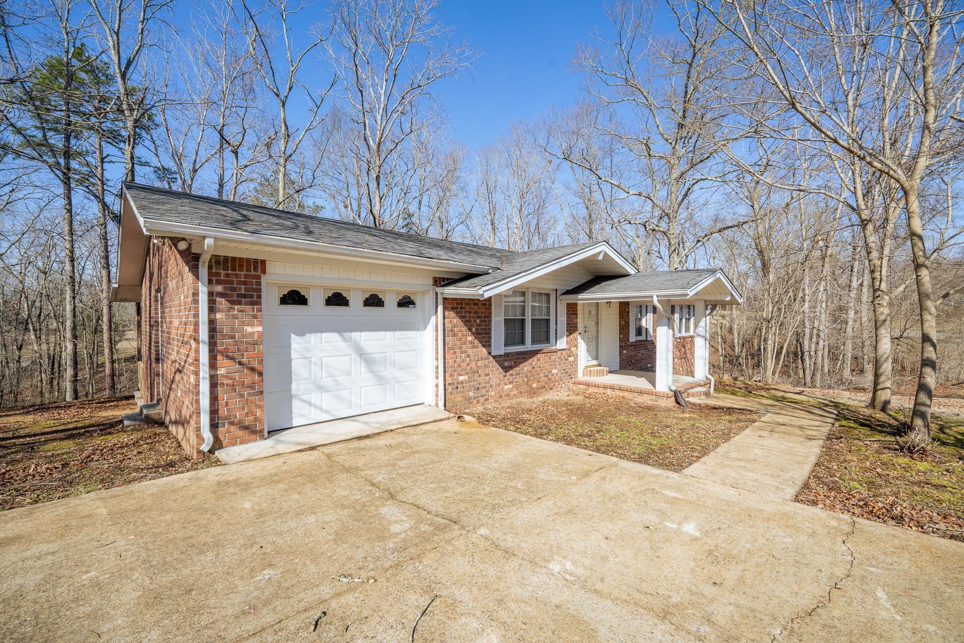 705 Hurricane Hill Dr Property Photo 2