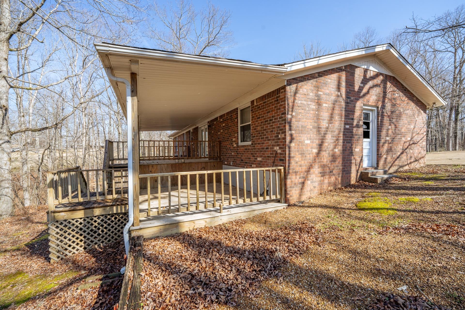 705 Hurricane Hill Dr Property Photo 4