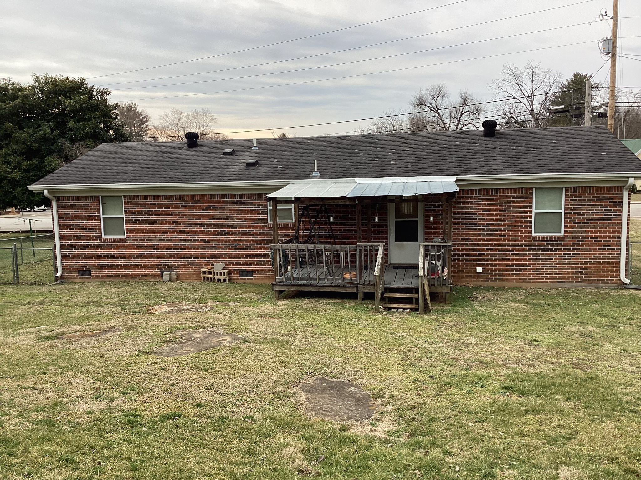 634 N Spring St Property Photo 5