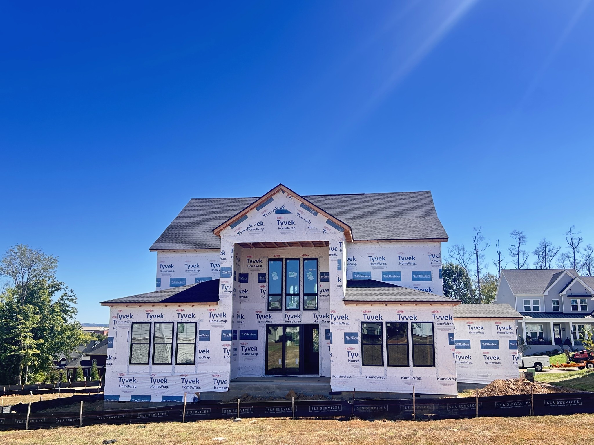 1432 Round Hill Lane Property Photo 4