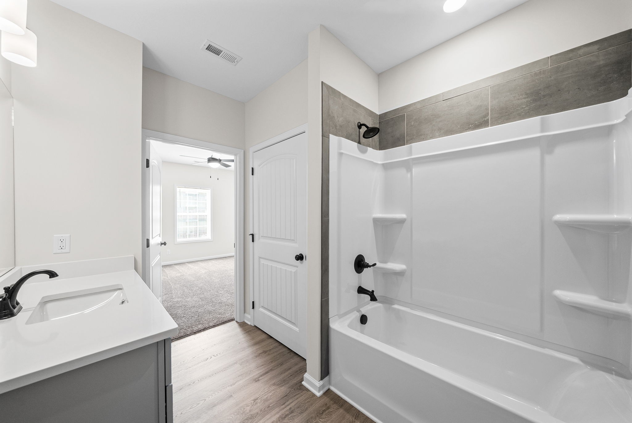 3131609 Property Photo 12