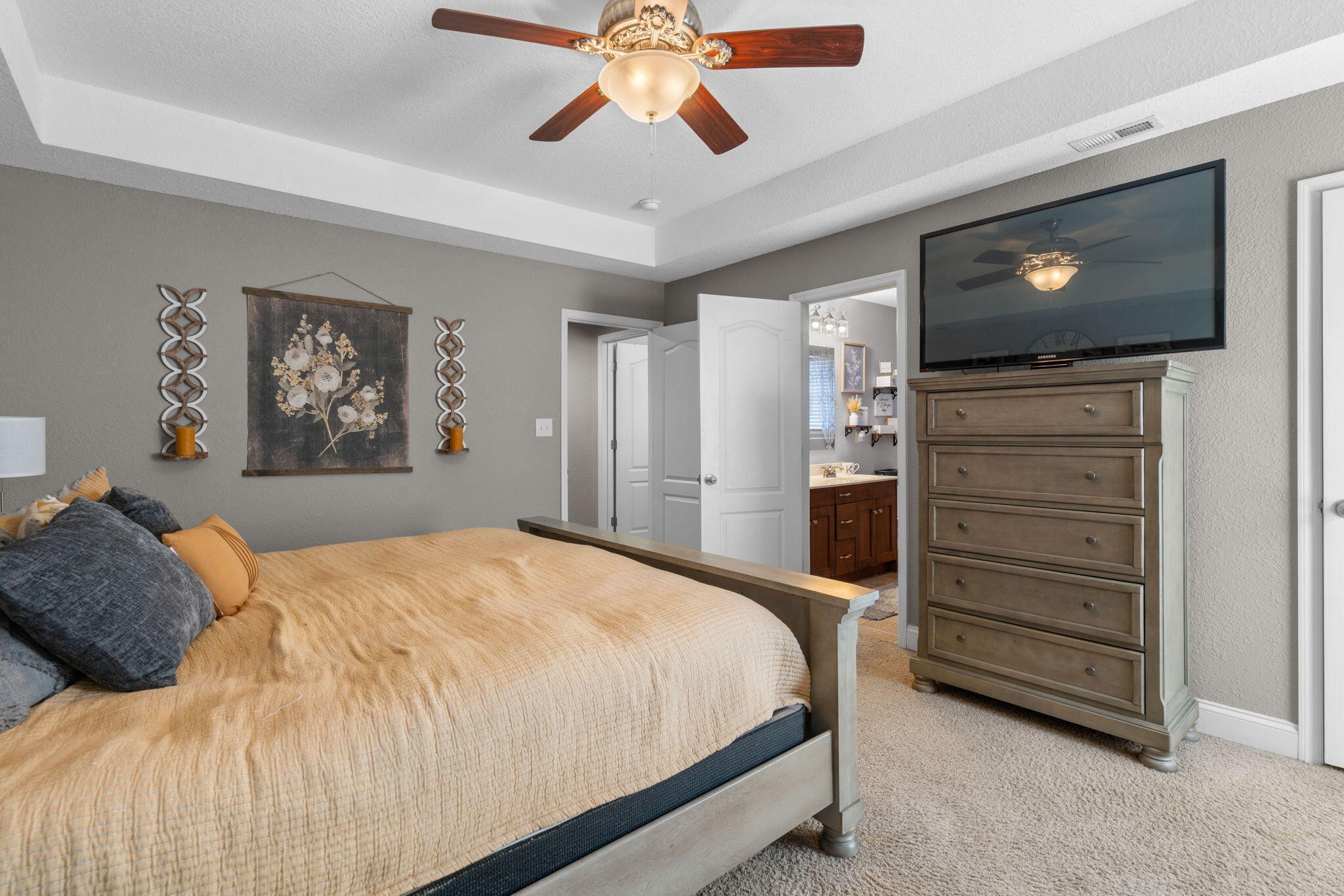 175 Stonewood Drive, Nw Property Photo 21