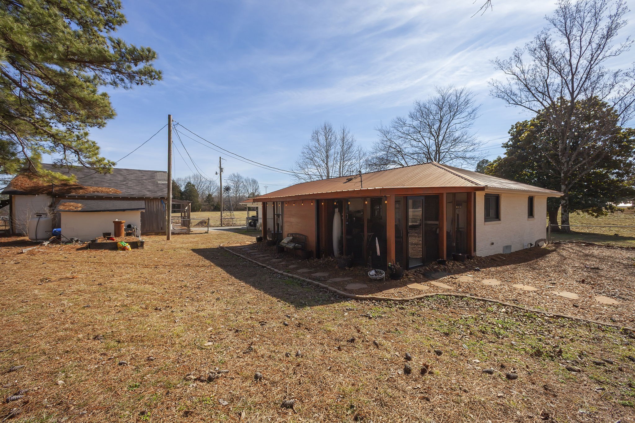 21495 Highway 79 Property Photo 16